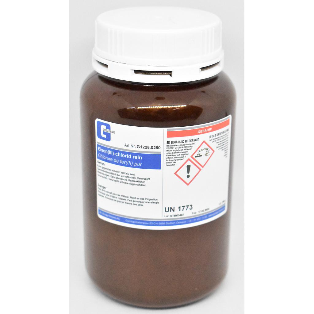 Eisen(III)-chlorid rein